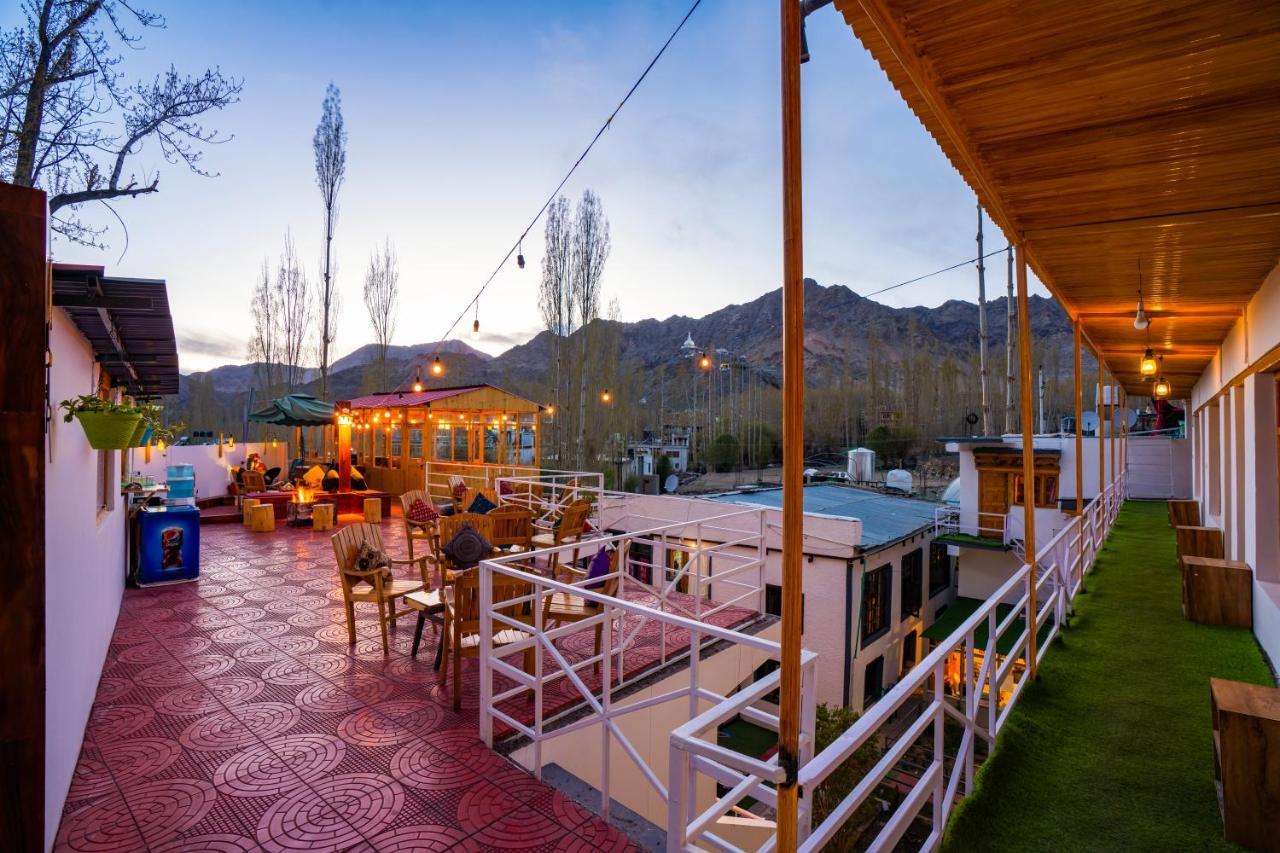 Rainbow Hostelier Λεχ Εξωτερικό φωτογραφία